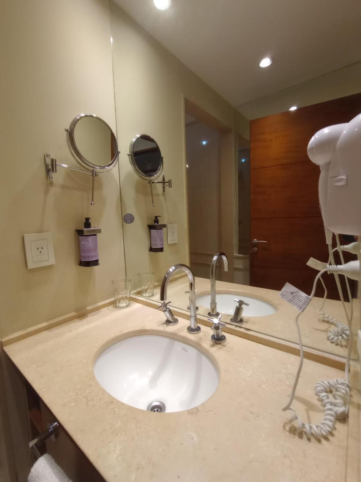 Hotel Plaza Colón 部屋 写真
