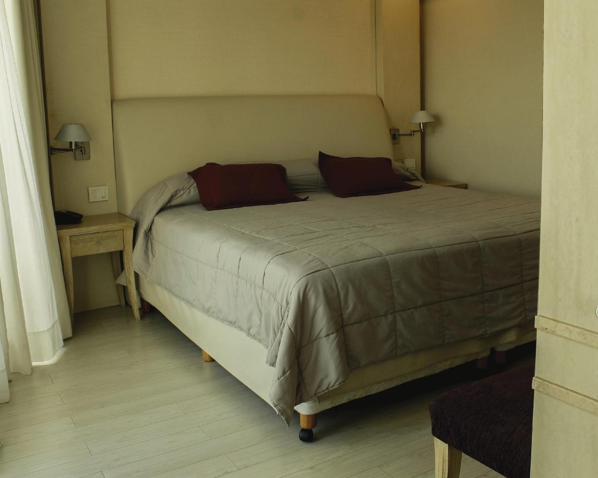 Hotel Plaza Colón 部屋 写真